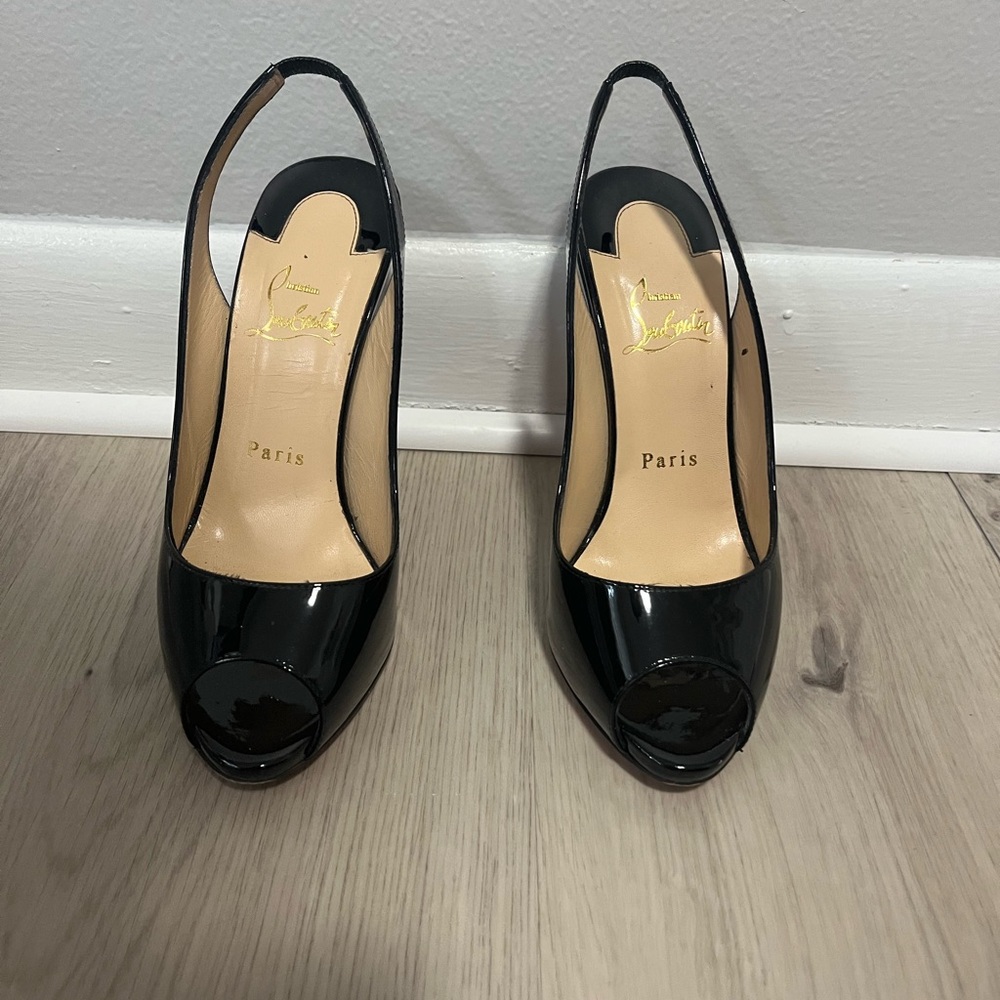 CHRISTIAN LOUBOUTIN | gamma talon 120m patent